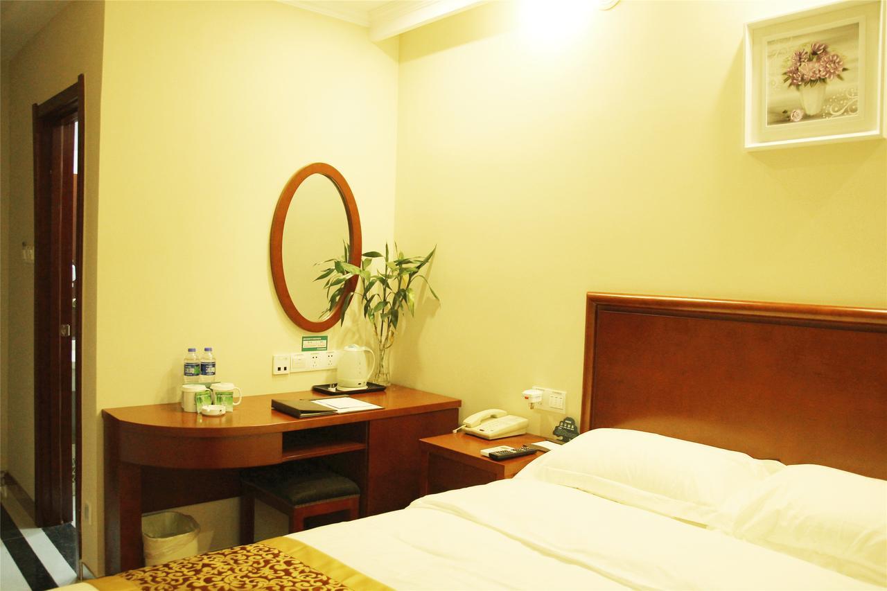 Greentree Alliance Jiangxi Nanchang Honggutan Middle Fenghuang Avenue Hotel Kültér fotó